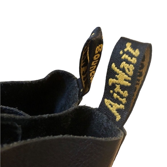 Doc Martens Airwair Moto Combat Boot Sz. 8 Black Leather Lace Up #1460 8-Eye - Picture 2 of 8